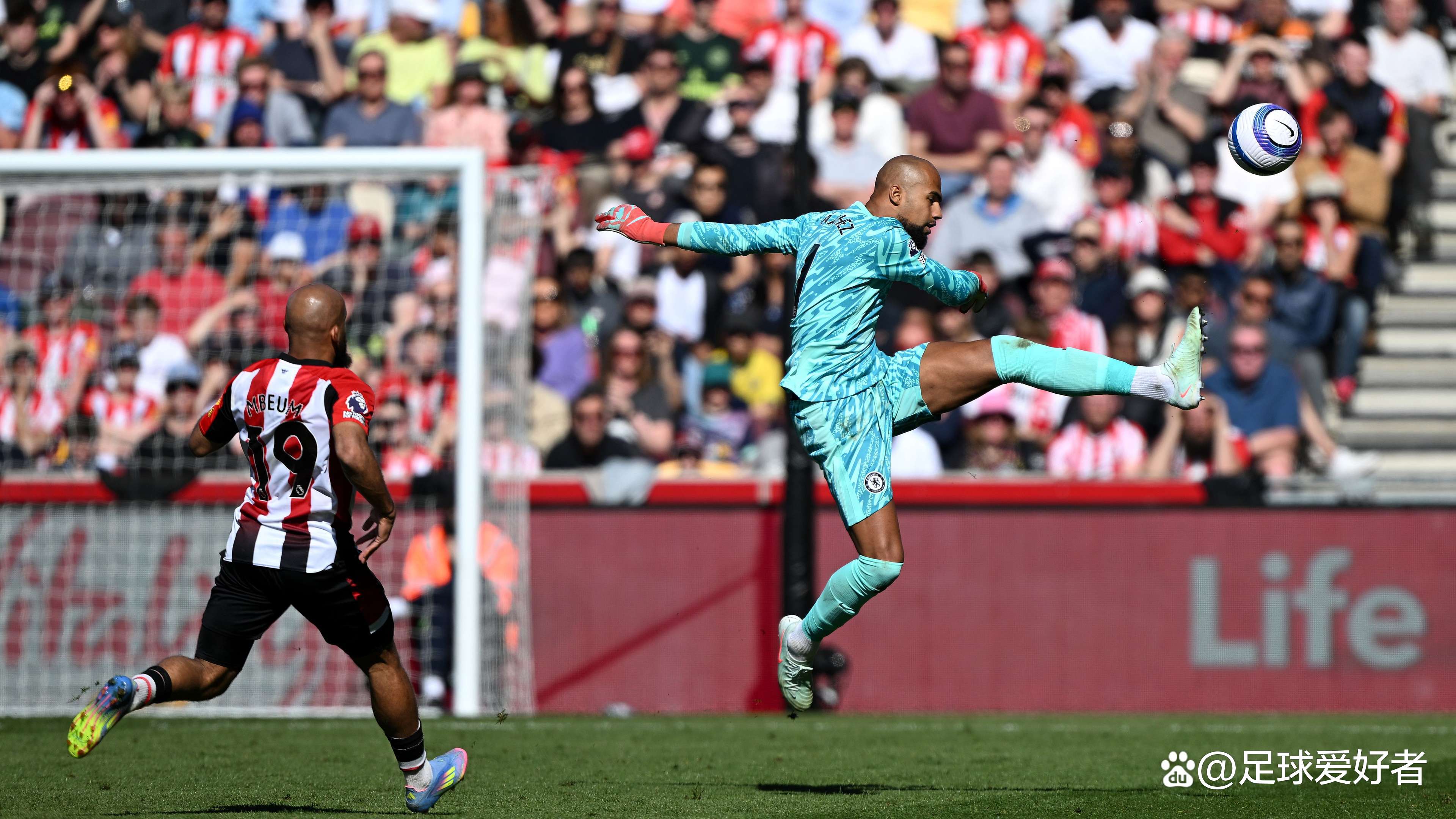 半岛体育网站-包含德国主力中场因伤缺阵，球队防线再次遭受考验的词条