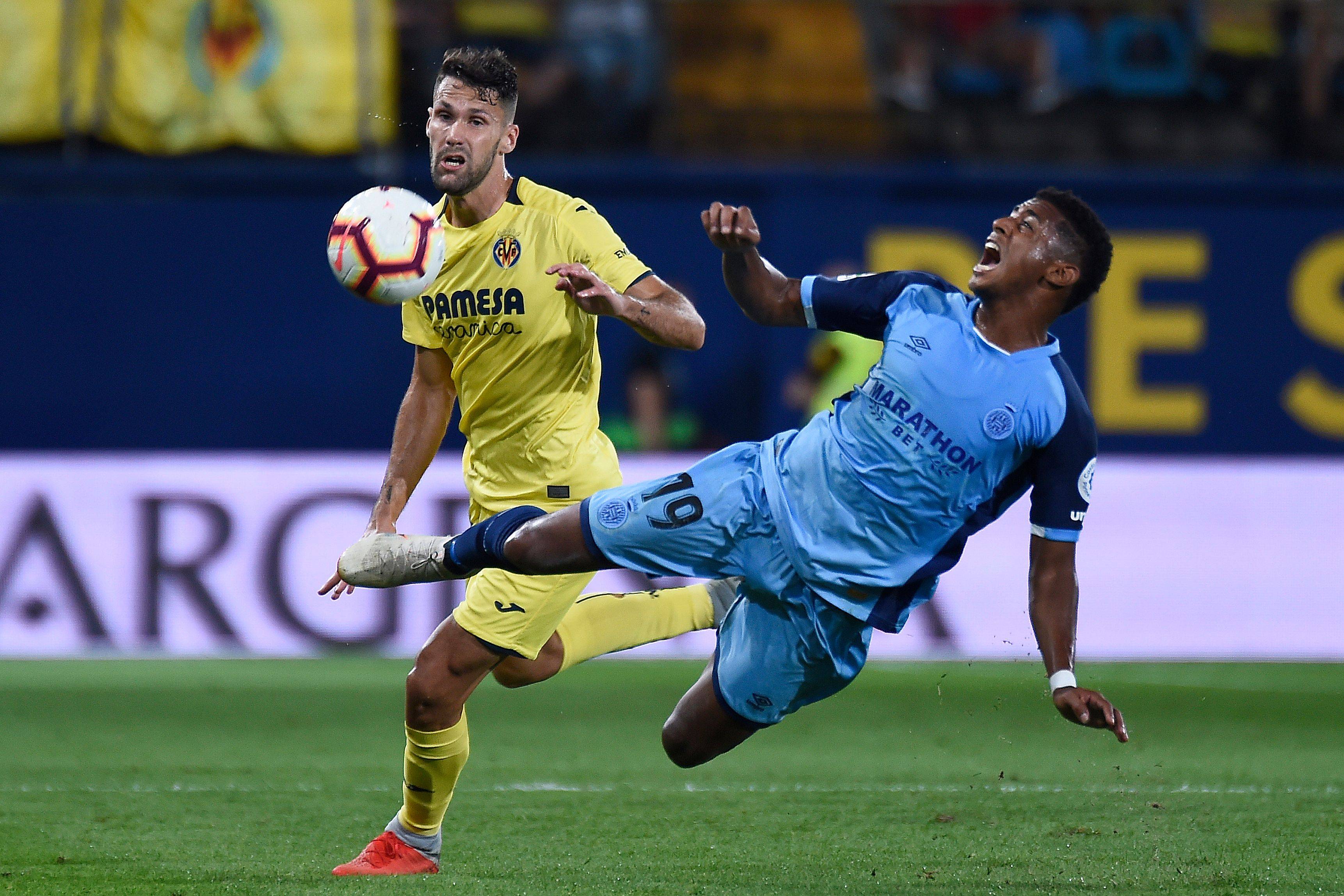 半岛体育官方入口-比利亚雷亚尔惊险取胜，保持竞争力