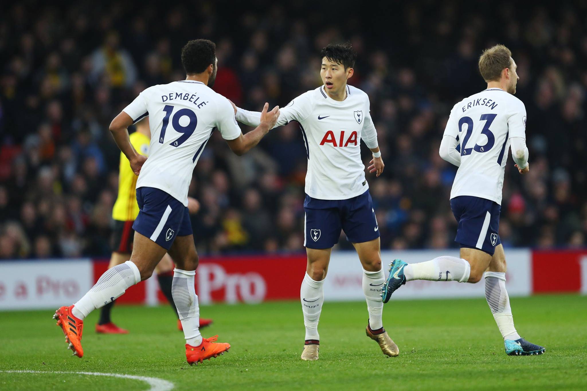 半岛体育官网app-包含热刺主场失利，球队士气低迷的词条