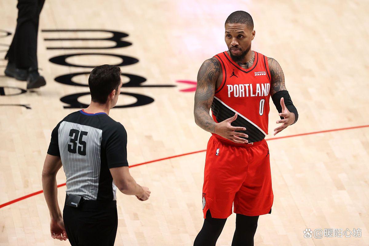 半岛体育登录入口-尼克斯客场大败：球队士气或受到影响