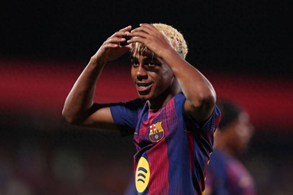 巴萨主场铁马出击，晋级稳健