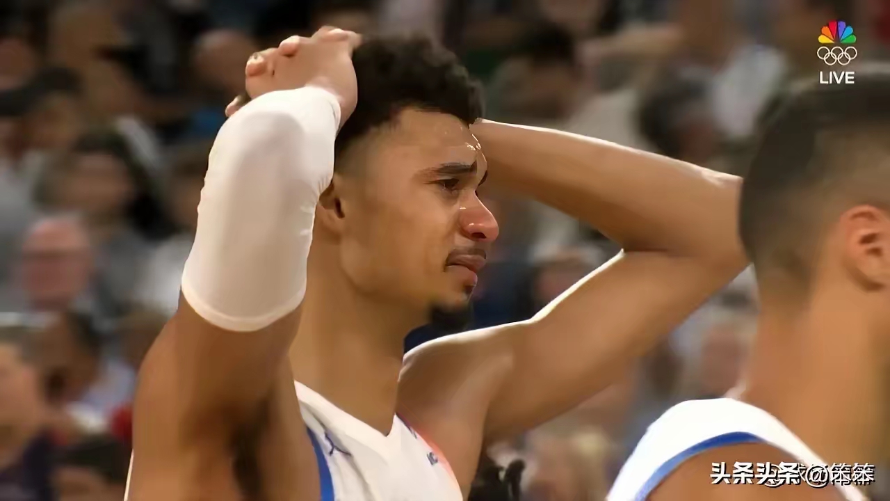 关于黄蜂新秀崭露头角，表现出色给球队带来新希望的信息