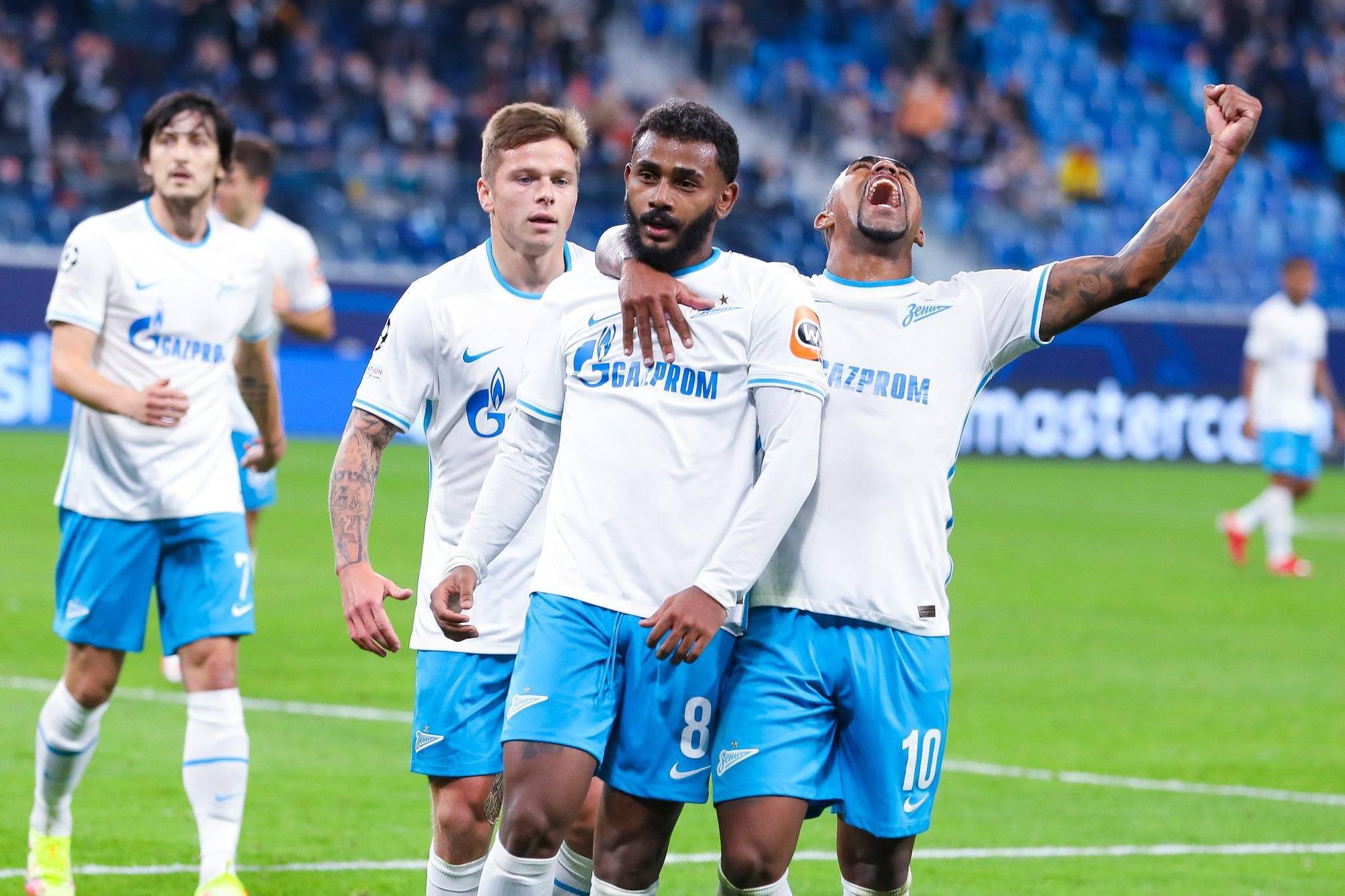 赫尔城连胜收官，积分不足无缘欧冠的简单介绍