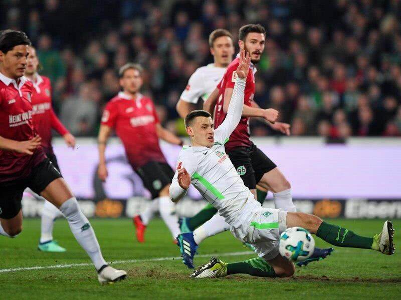 半岛体育新闻-关于不莱梅客场保持不败，战平美因茨延续不败纪录的信息