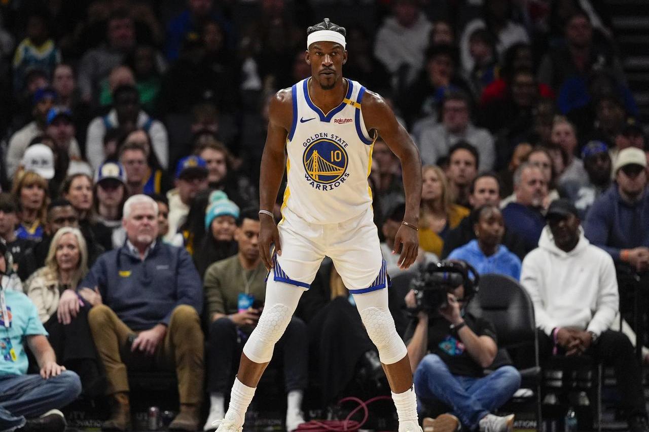 关于黄蜂逆转勇士，取得一场突破性胜利的信息