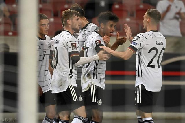 比利时大胜俄罗斯，小组积分领先优势甚大的简单介绍