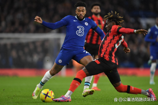 南安普顿逼平伯恩茅斯，持续追赶积分榜前列！的简单介绍