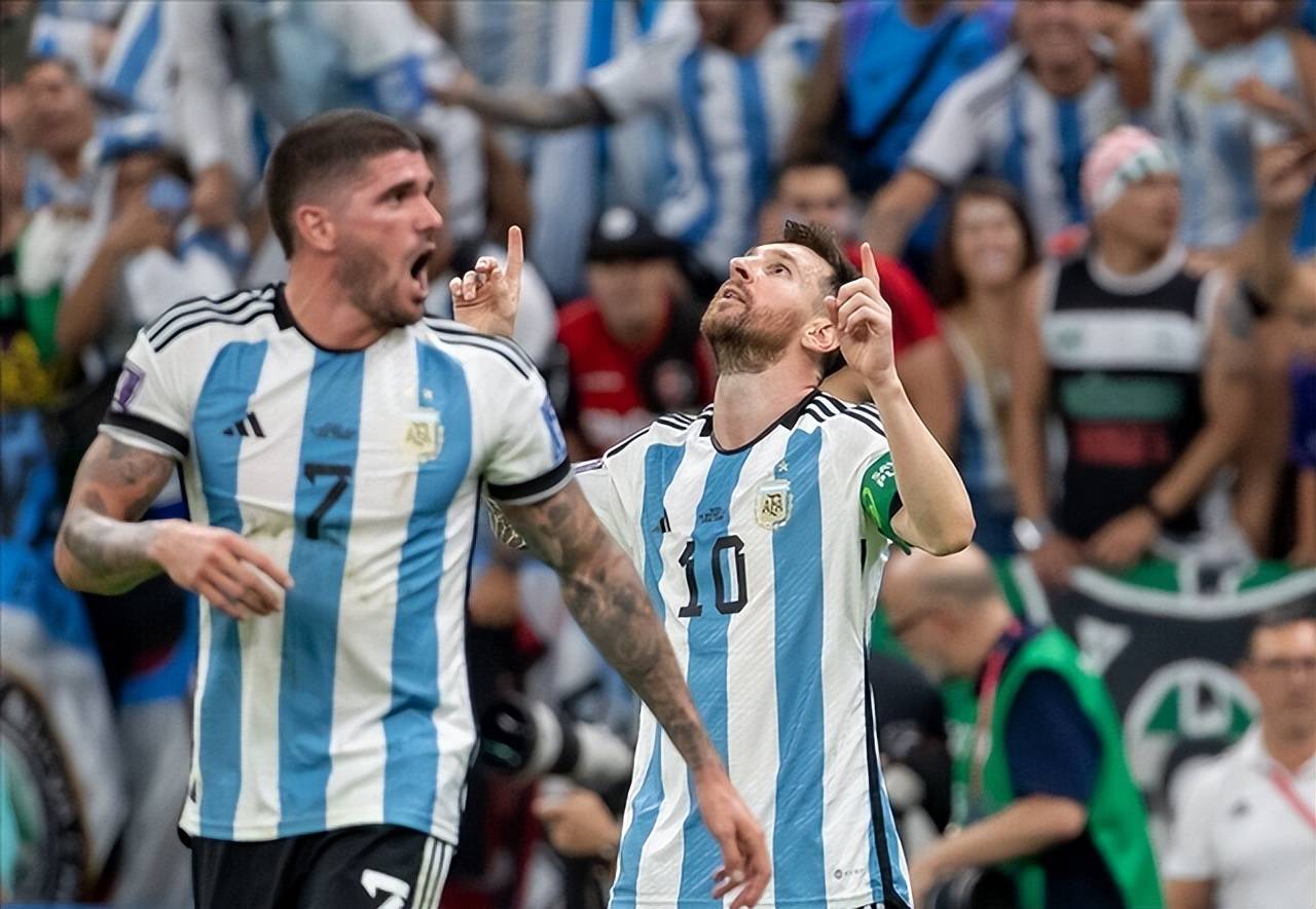 包含委内瑞拉队员力挽狂澜，取得胜利的词条